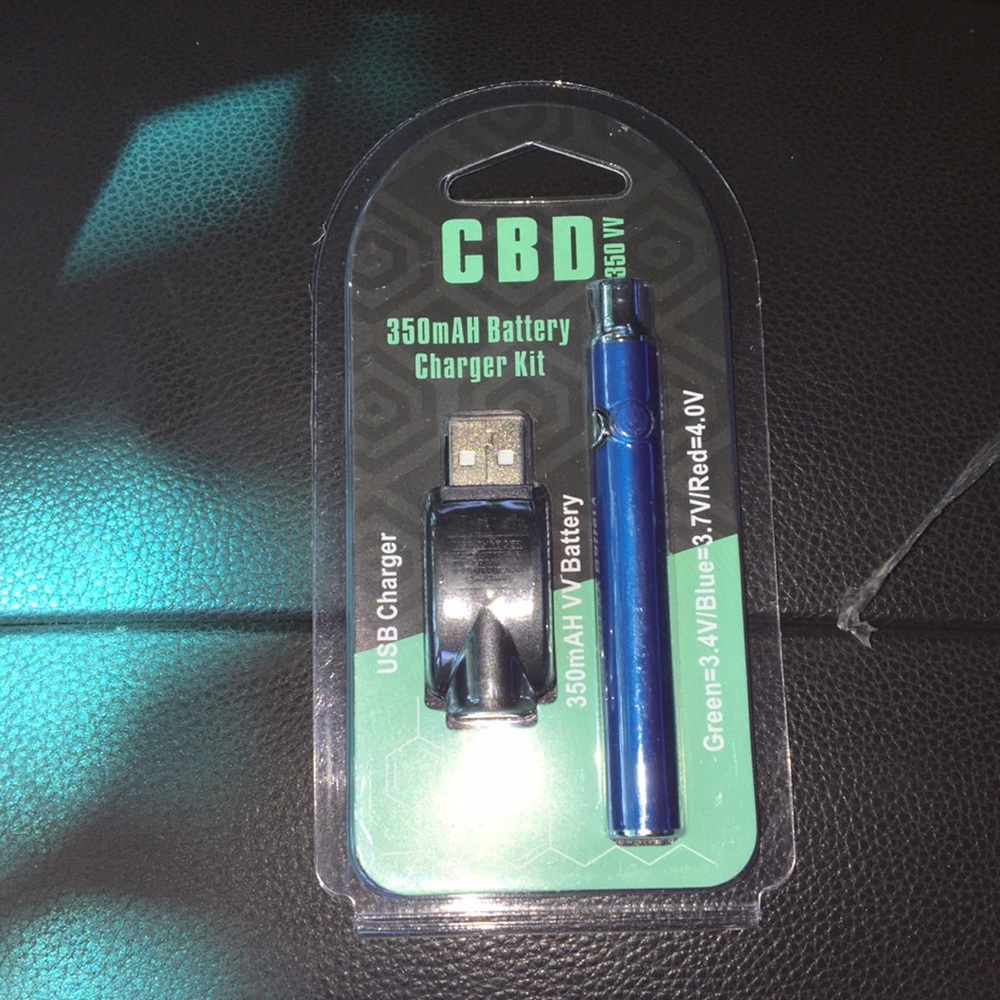 Battery + Charger - Picture 3 of 4